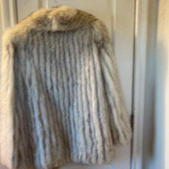 Silver fox excellent condition brand new - Picture 3 of 3